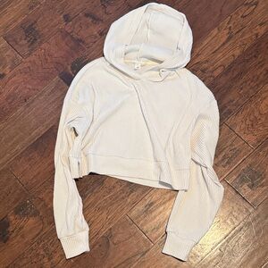 ALO Yoga Cream Ribbed Crop Hoodie
